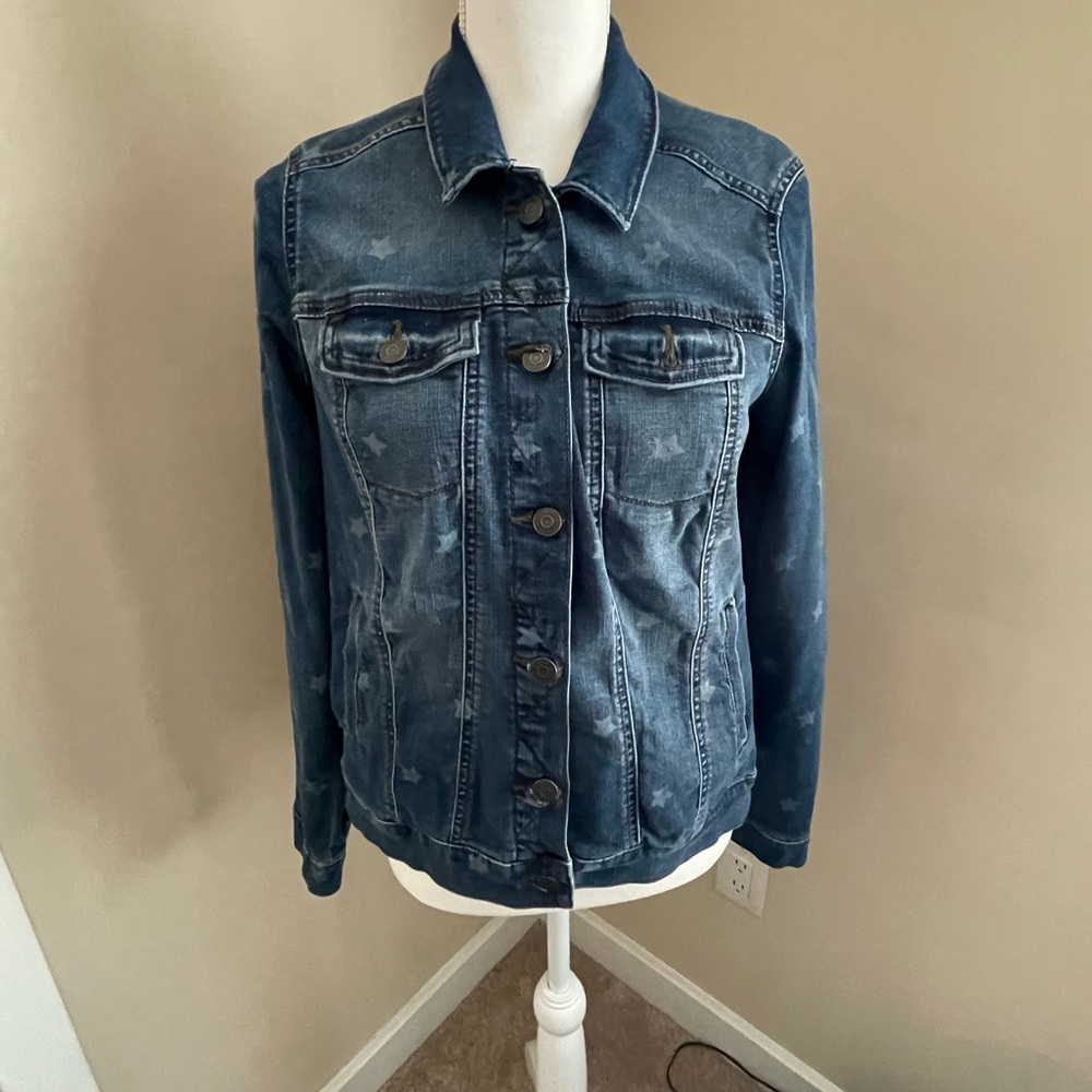 Sonoma stretchy denim jacket size small women’s